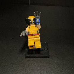 Classic Wolverine Lego Mini Figure