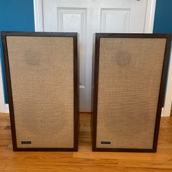 Vintage ADVENT Speakers (details in photos and description)