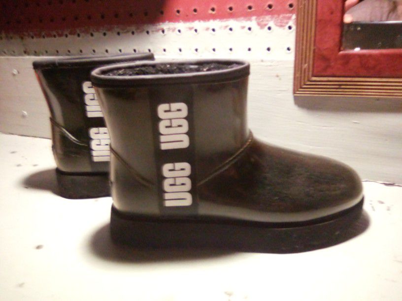 UGG Waterproof Boot