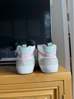 Golden Goose Sneakers