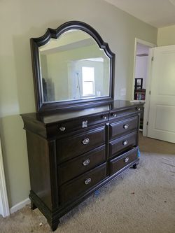 dresser and 2 nightstands