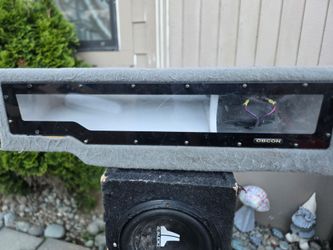 Sub box with Rockford Fosgate speaker,10-inch subwoofer