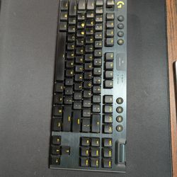 Logitech g915 TKL Keyboard And G pro Wireless