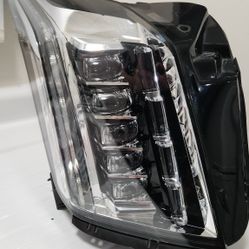 2017 Cadillac Escalade Headlight RH