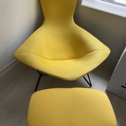 Knoll Chair & Ottoman