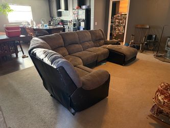 Free sectional
