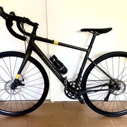 Road Bike Cannondale Synapse 