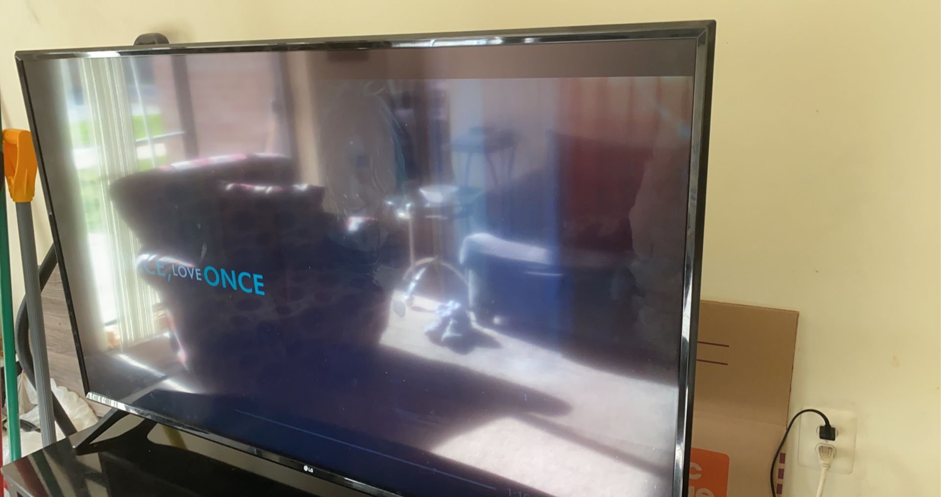 4K 55 inch lg smart tv great condition