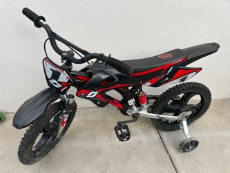 AI Overview     +1                   This is a Hyper Bicycles 16" Moto Bike in black and red featuring motocross-style