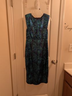 Donna Morgan Sequins Dress size 0