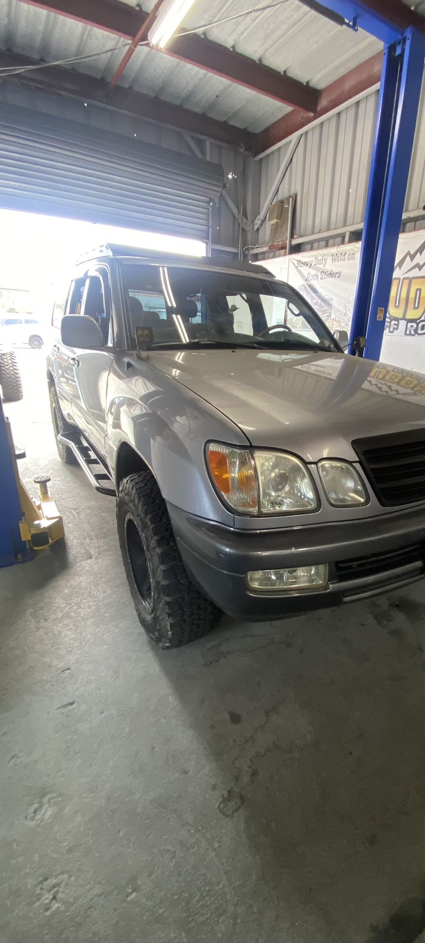 Land Cruiser 100 Series Lx470 Rock Sliders Toyota Lexus Installation Available