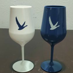 Dove Plastic Wine Glasses