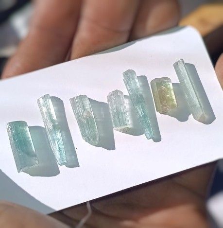 Blue Tourmaline Pakistan 7.8g 8mm 24mm Excellent Color Pieces AAAThis listing is for a lot of gemstone grade Blue Tourmaline