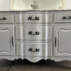 White Vintage Dresser N Mirror 