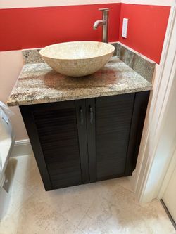 Bathroom vanity