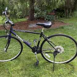 Trek 720 Multitrack Bike - 90s