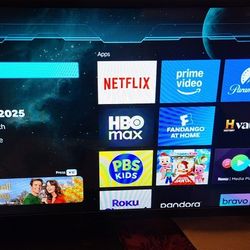 32 Inisgnia Led TV Exc Condition With ROKU remotes,cables Everything 