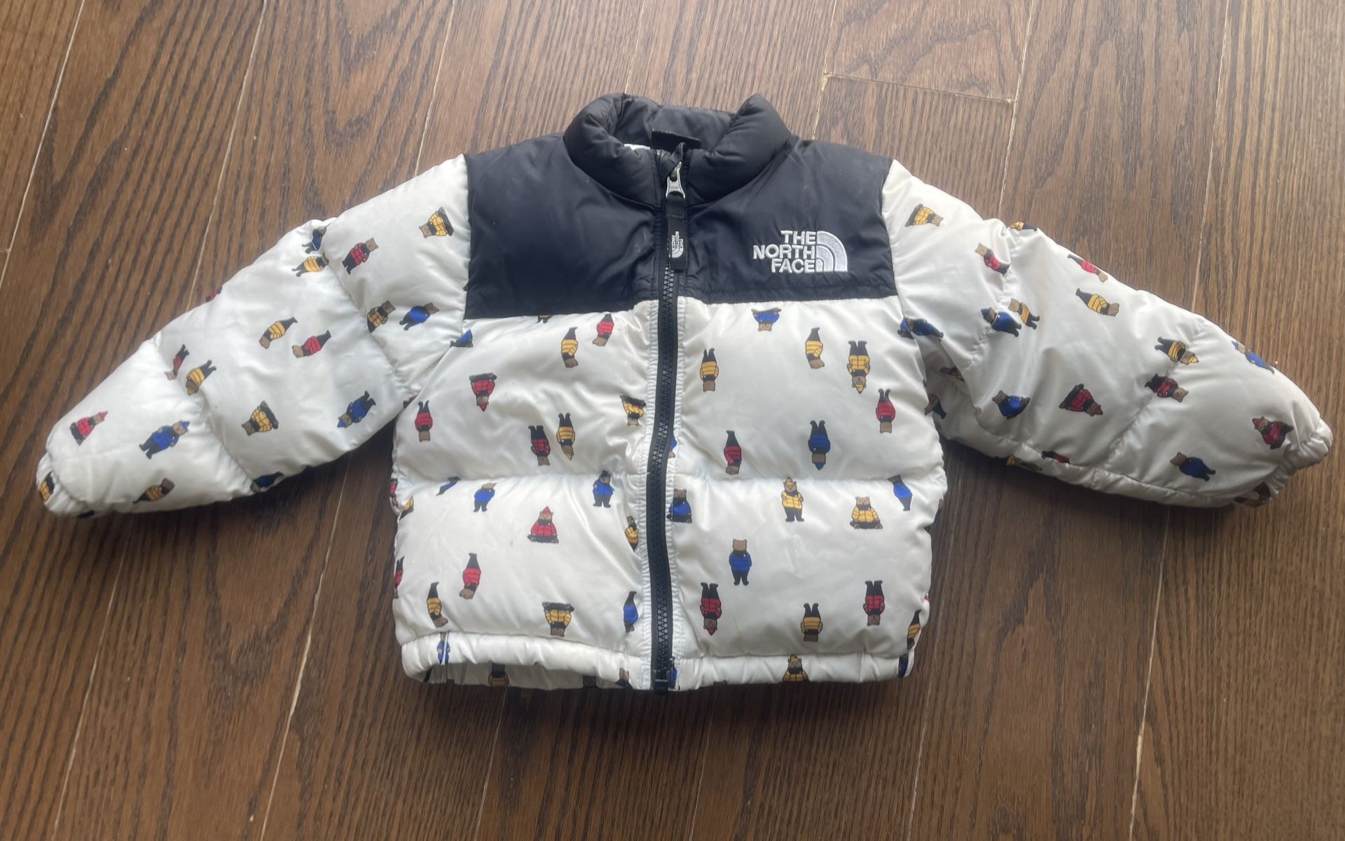 KiDS The North Face Puffer Jacket White Bear Print 18m