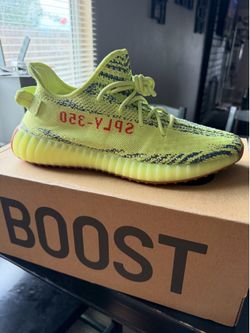 Yeezy Boost 350 V2 Semi-Frozen Yellow