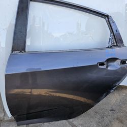 Honda Civic Left Rear Door Oem