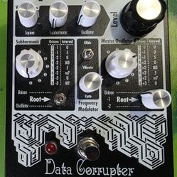 Earthquaker Devices Data Corrupter Guitar Effects Pedal