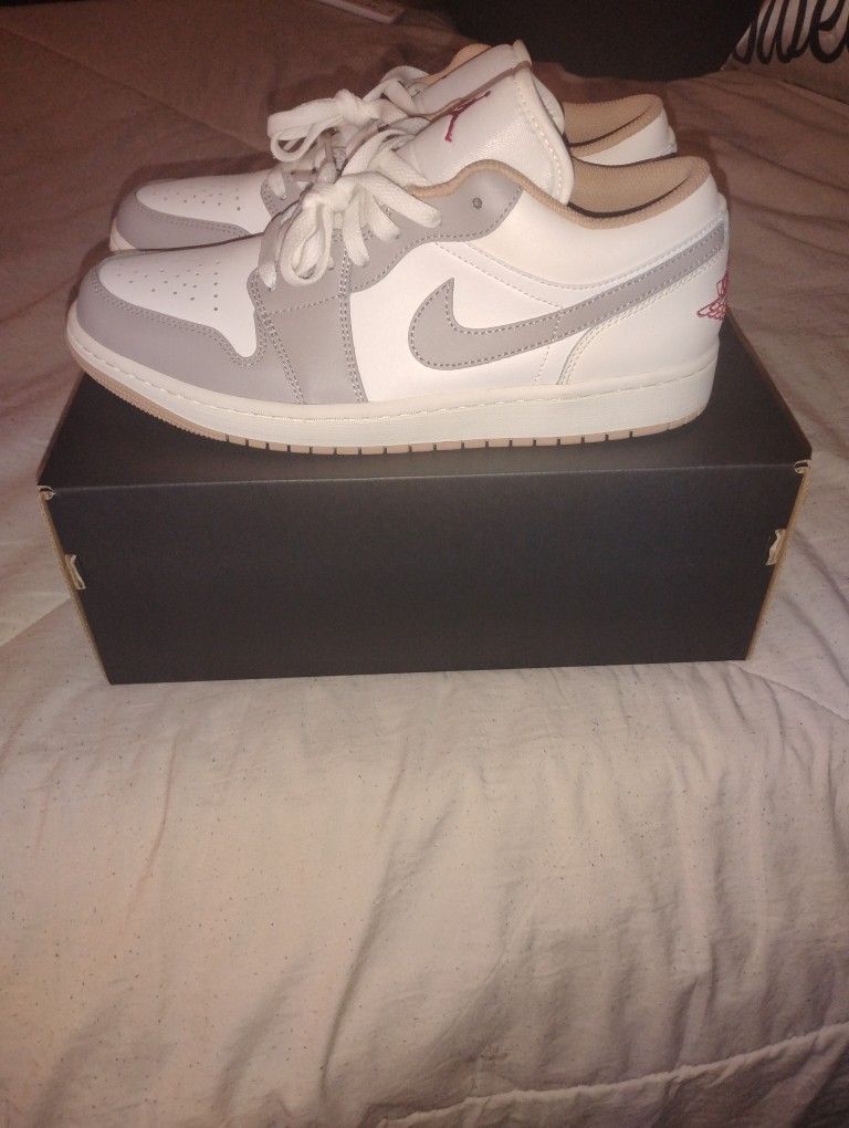 Air Jordan 1 Low