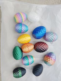 Dragón eggs