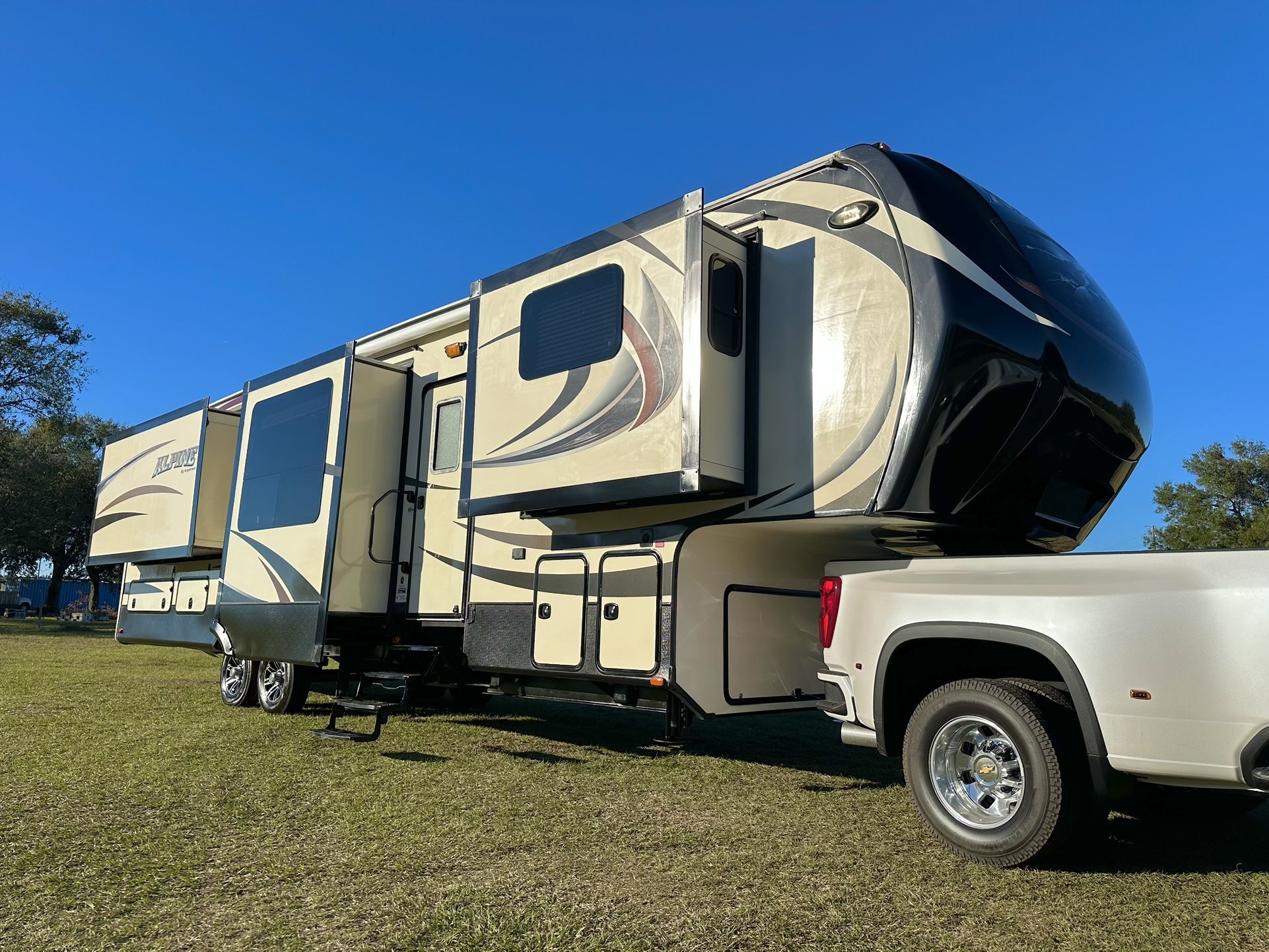 2016 Keystone Alpine