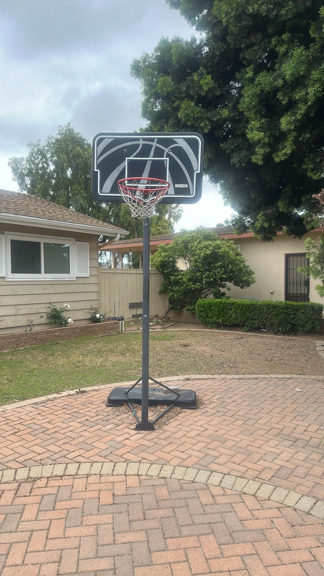 Basketball Hoop