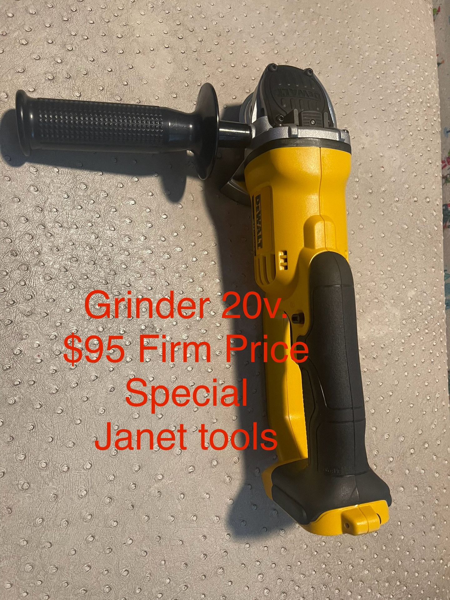 Dewalt Grinder 20v. $95 Tool Only Pick Up In Van Nuys
