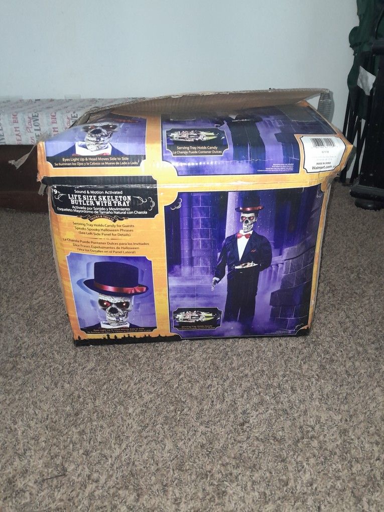 Life Sized Skeleton Butler With Tray