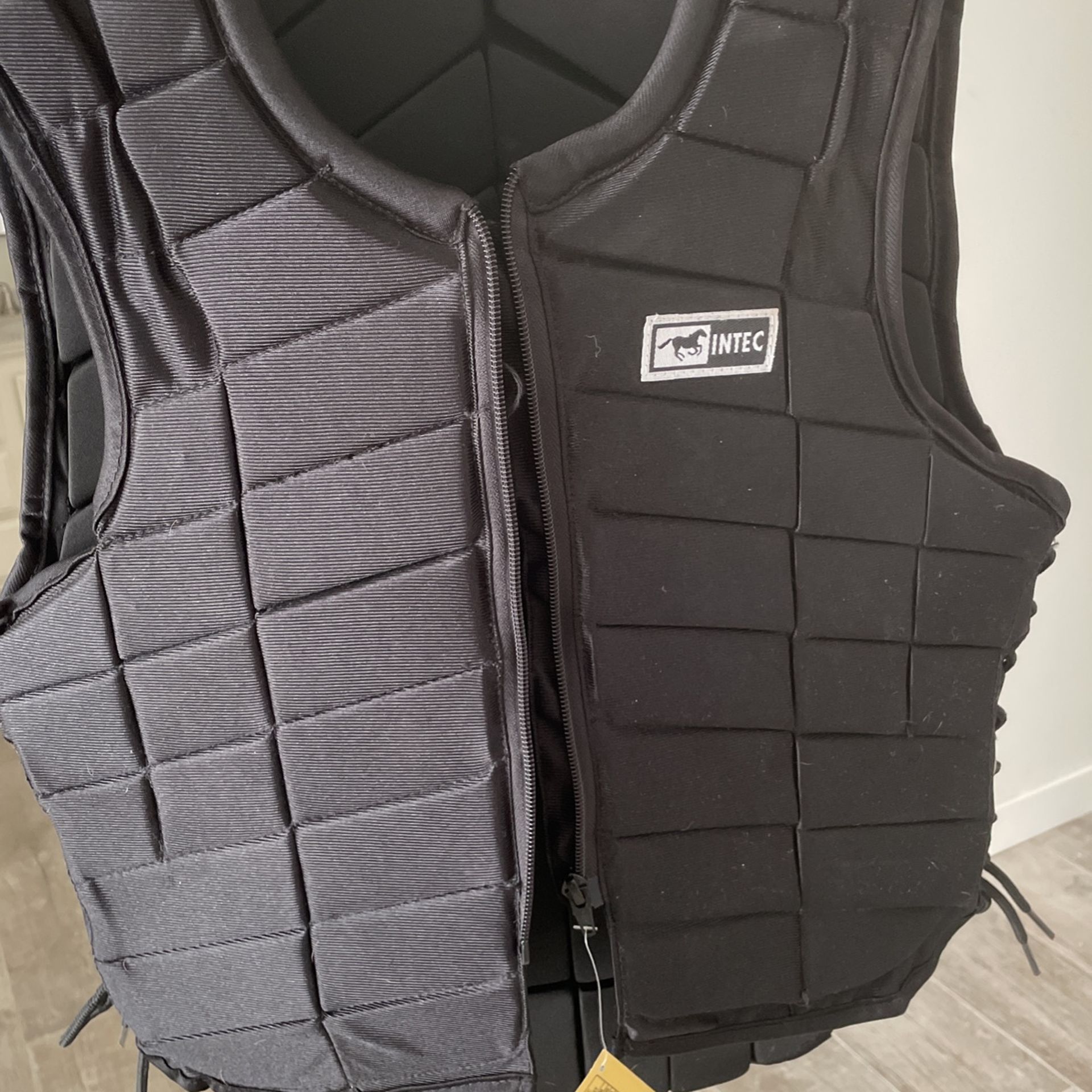 Brand New With Tags Intec Riding Vest Size 34