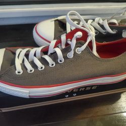 Converse Chuck Tylor  Man's 9 Wmn 11