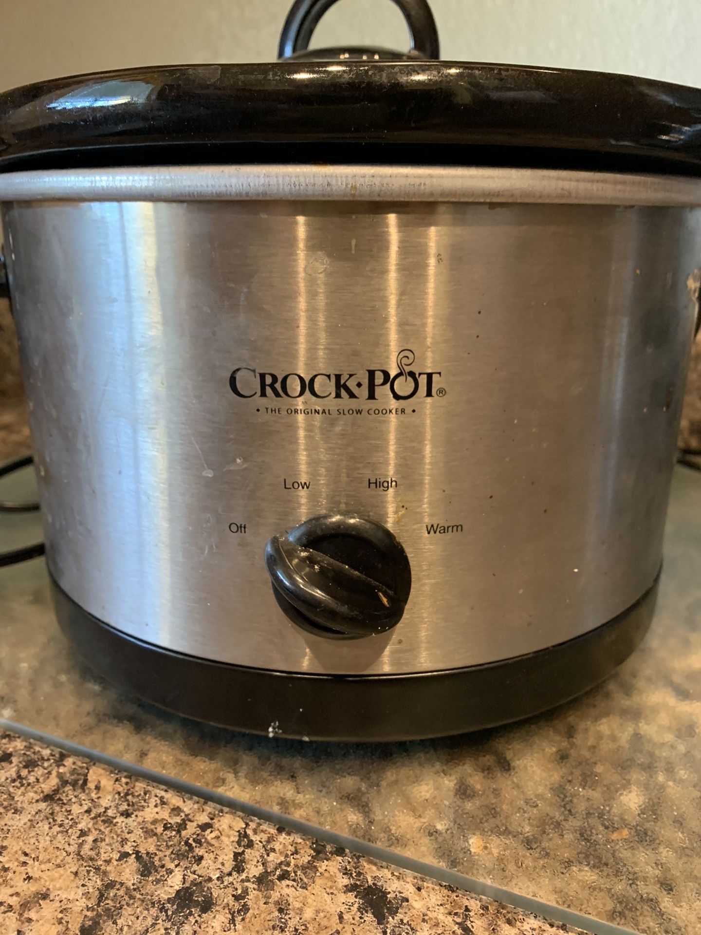 Crockpot Black + Silver