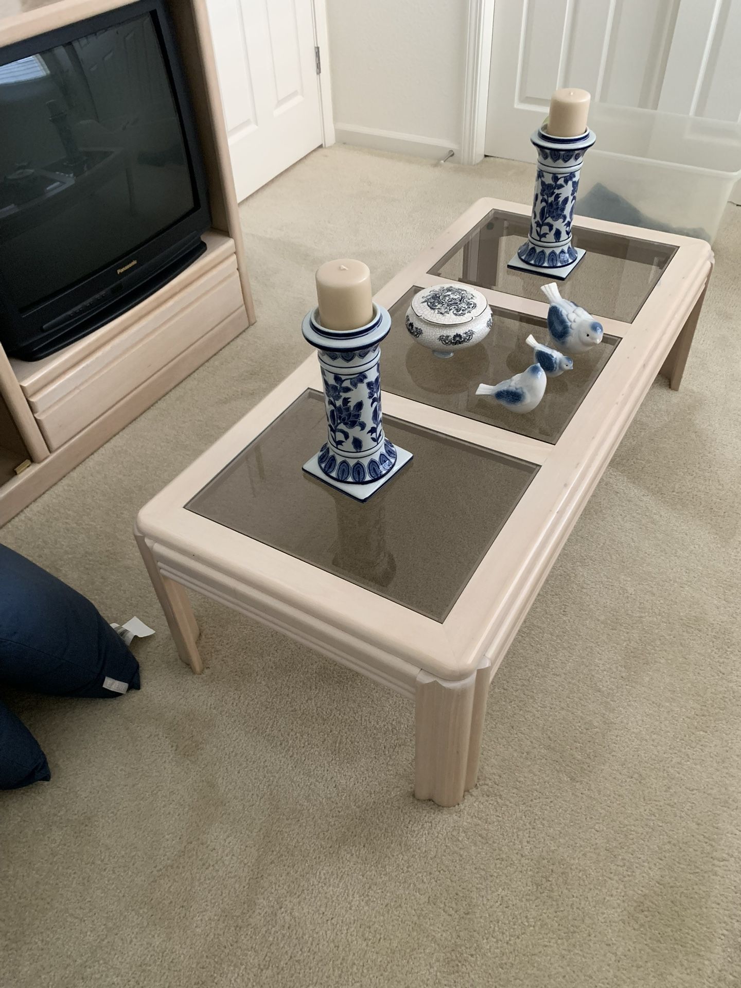 Coffee Table, End Tables & Stools