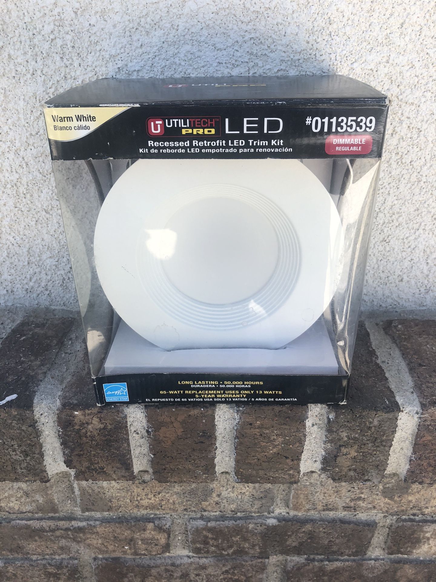 Utilitech Pro LED Recessed Retrofit Downlight #0113539