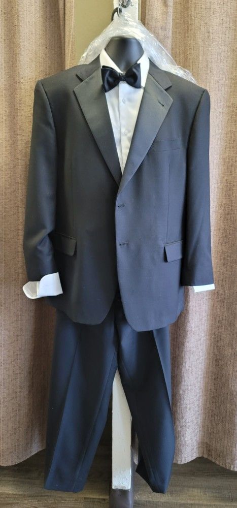 Aboud Tuxedo
