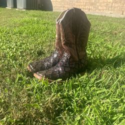 fish boots