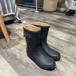 Rain Boots 