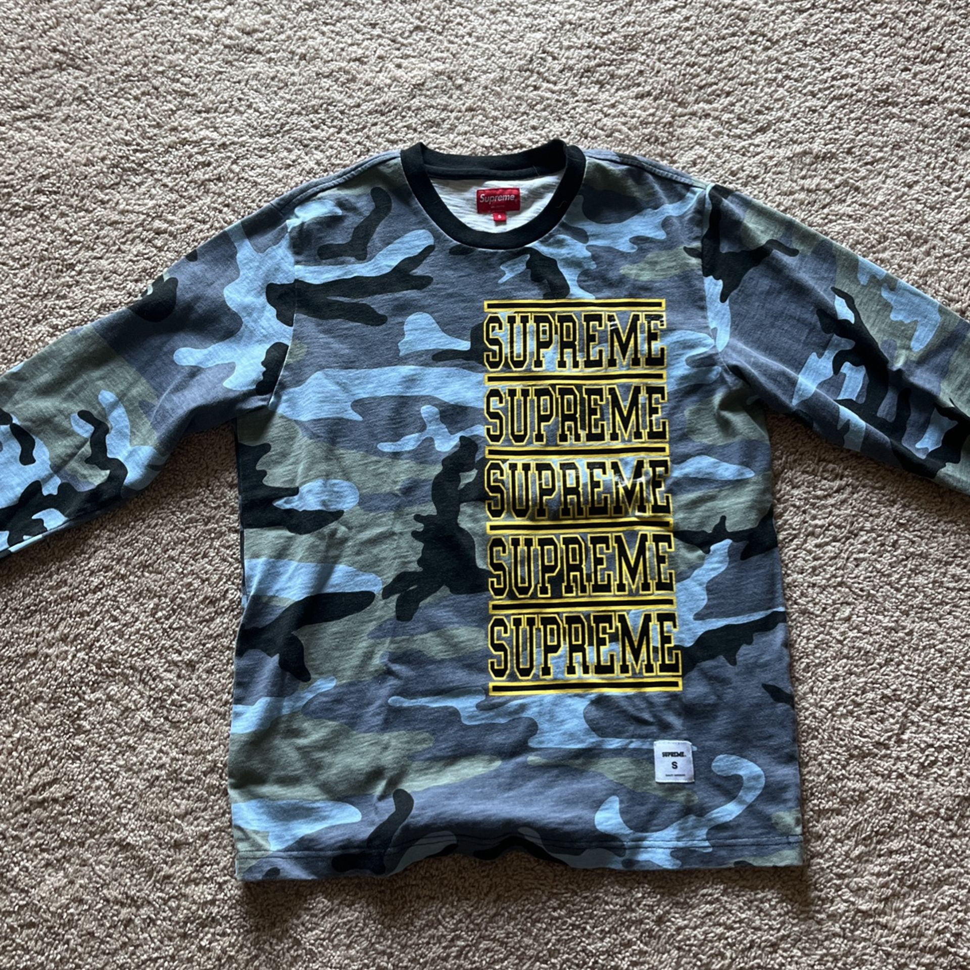 Supreme Long Sleeve Camo Sz Small