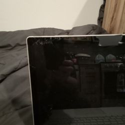 Microsoft Surface Damaged 
