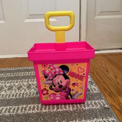 Minnie Mouse Cart