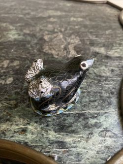 Vintage Cloisonne Frog W/ Young Frog Sitting On Top Figurine Enamel Brass.
