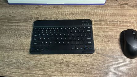 Small Bluetooth Keyboard