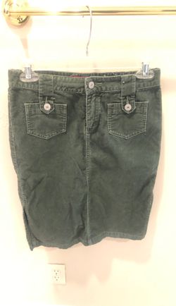 Skirt casual wear sz 1