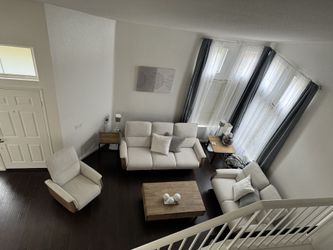 Manual recliner couches
