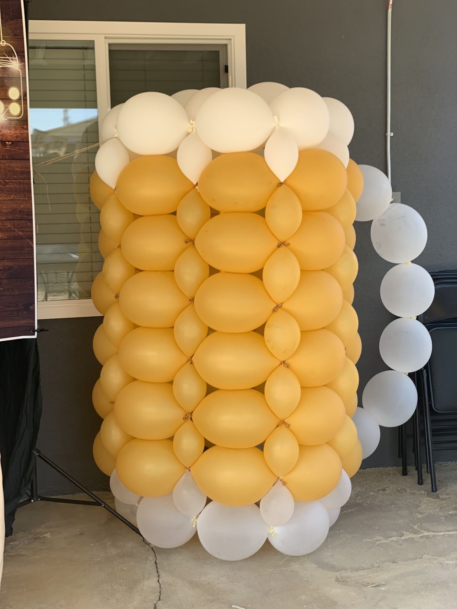 BALLOONS