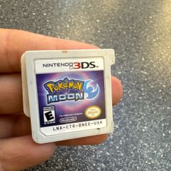Pokémon Moon Nintendo 3DS Game Cartridge