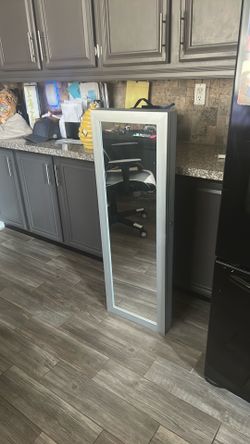 Full-Length Locking Mirrored Jewelry Armoire Cabinet – Silver