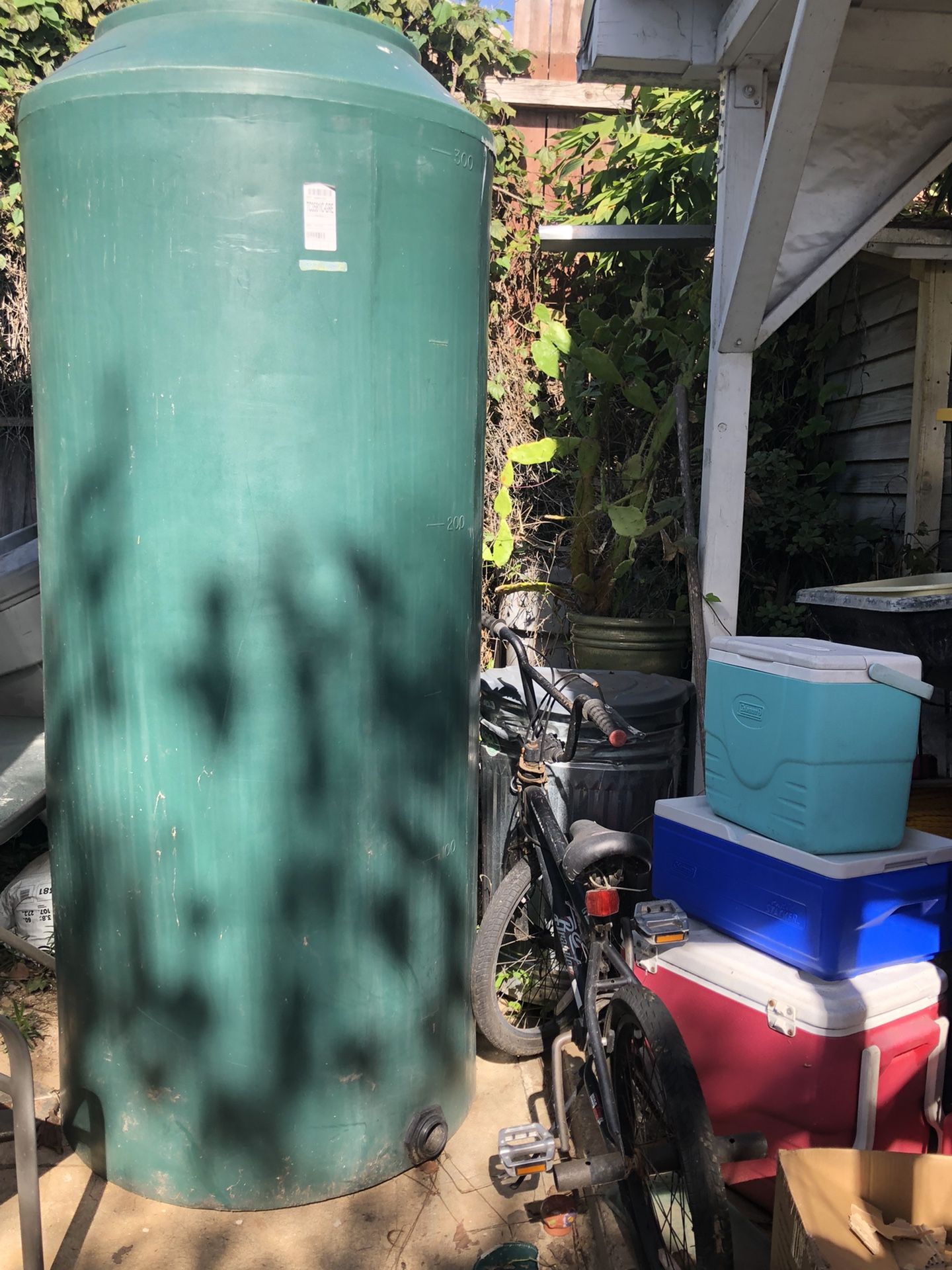 300 Gallon Water Tank Rain Barrel